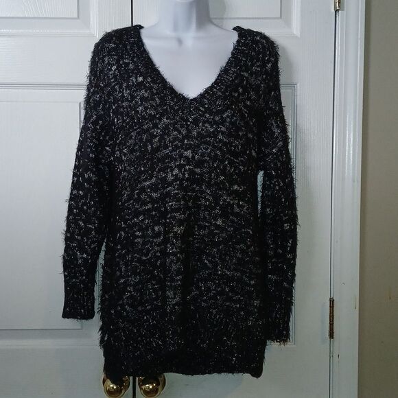 Rock & Republic black silver metallic super soft sweater holiday party Sz L NWOT - Picture 1 of 7